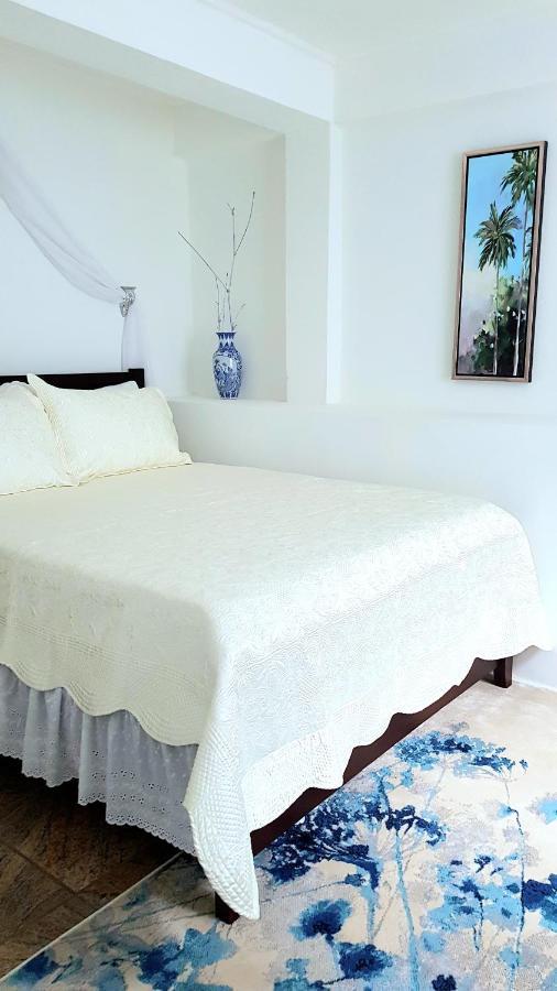 The Suite Spot Apartment - Private Paradise Stay ซูฟริแยร์ ภายนอก รูปภาพ